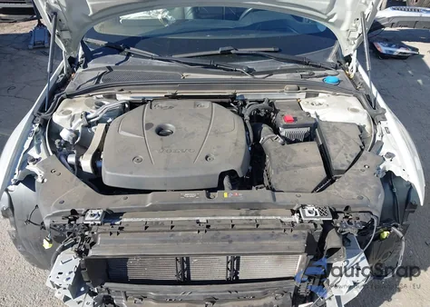 2022 Volvo V60 Cross Country T5 из США, поврежденный, VIN YV4102WK4N2092005